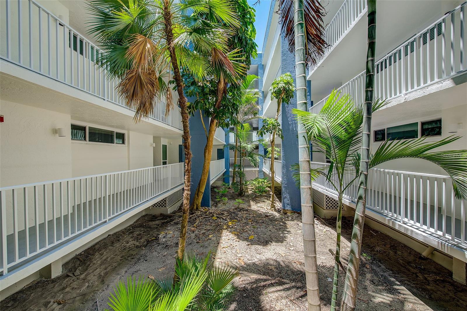 16308 Gulf Blvd #103 Property Photo 26