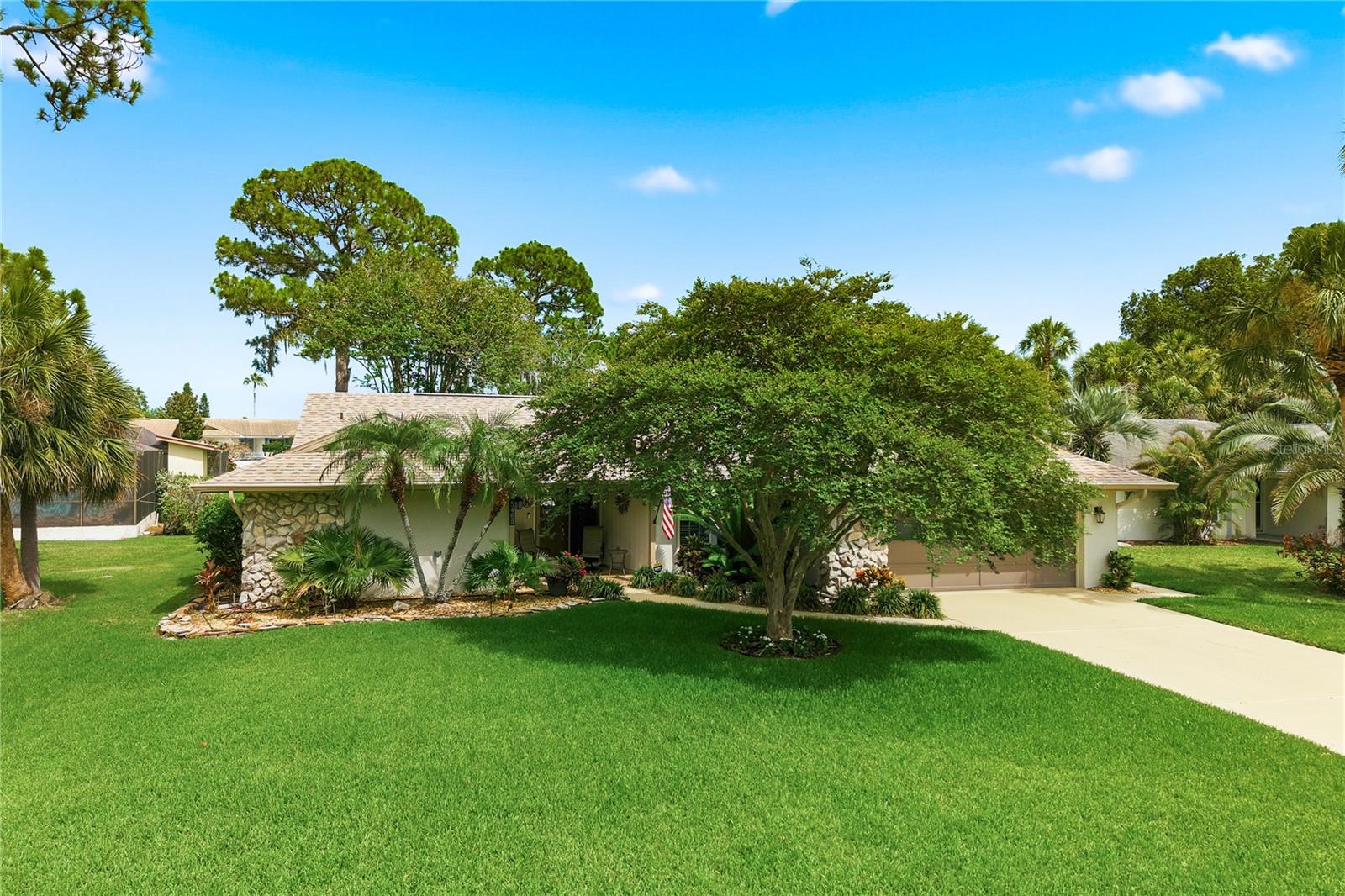 5468 Nimitz Rd Property Photo 4