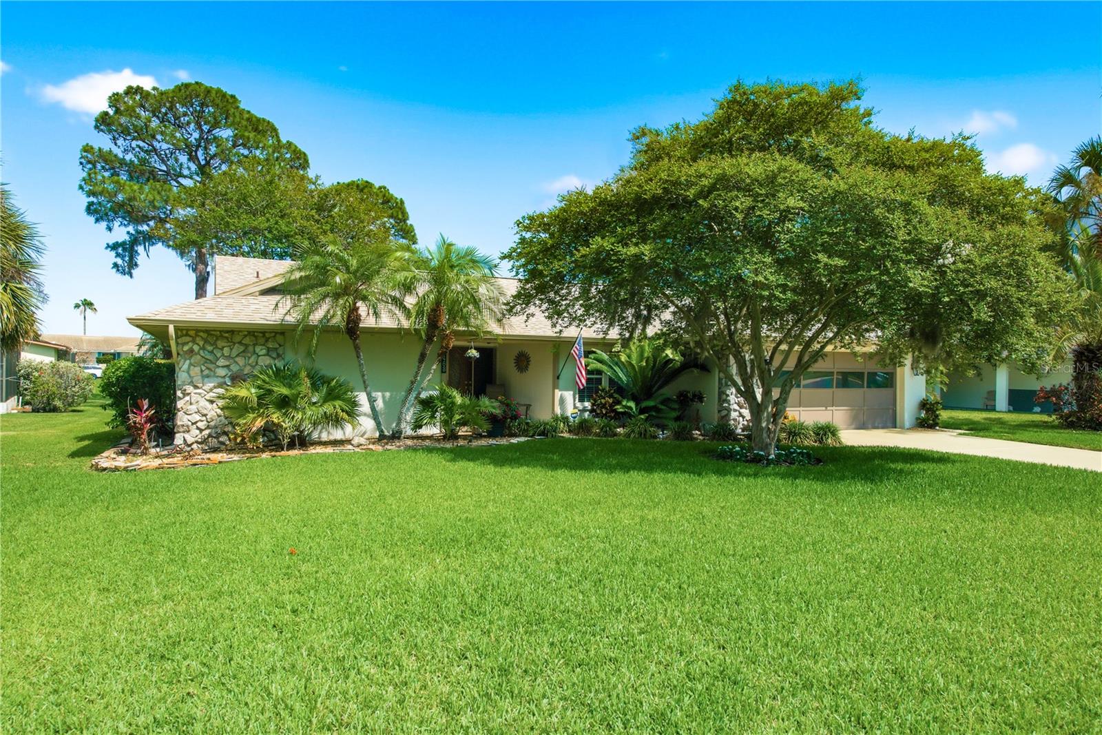 5468 Nimitz Rd Property Photo 6