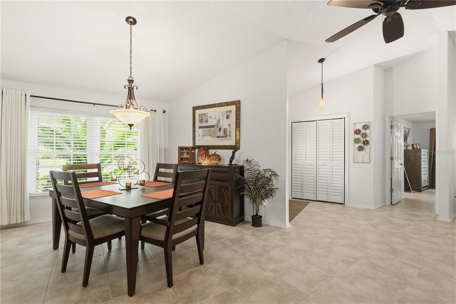 5468 Nimitz Rd Property Photo 18