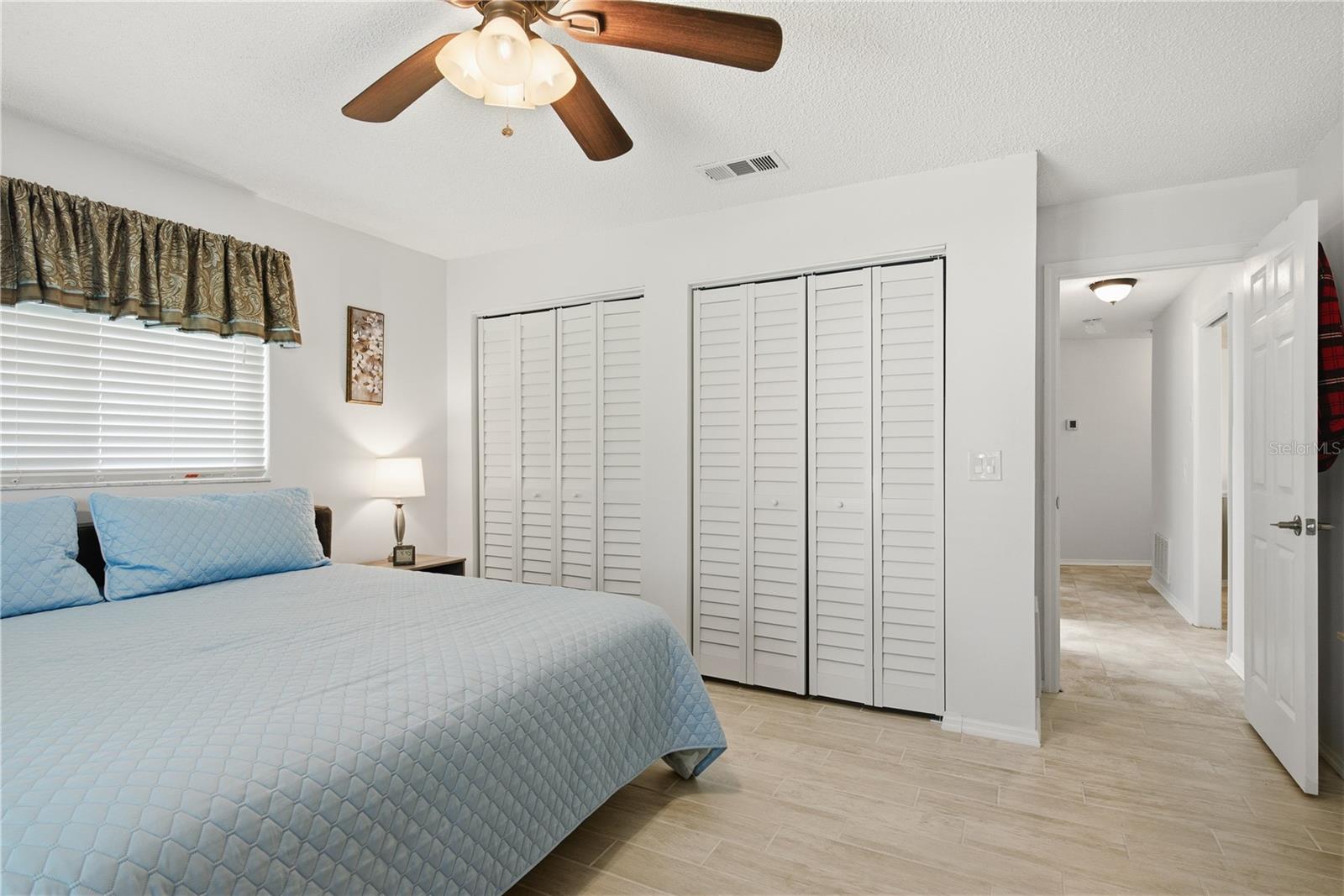 5468 Nimitz Rd Property Photo 34