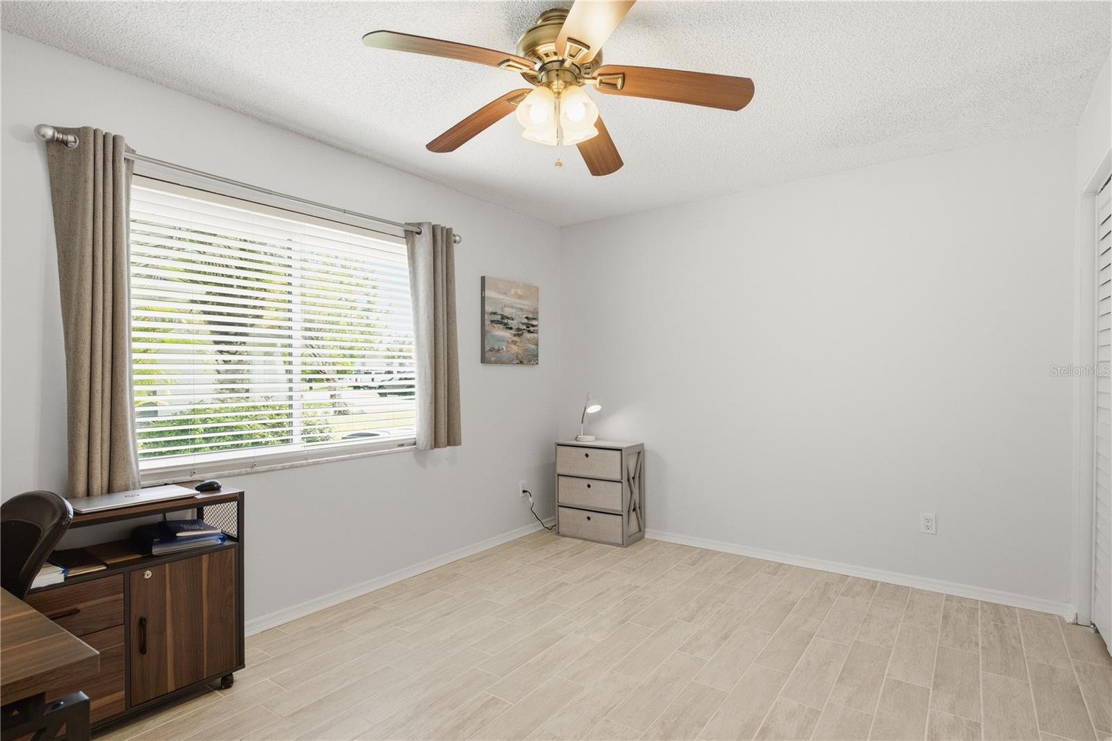 5468 Nimitz Rd Property Photo 37