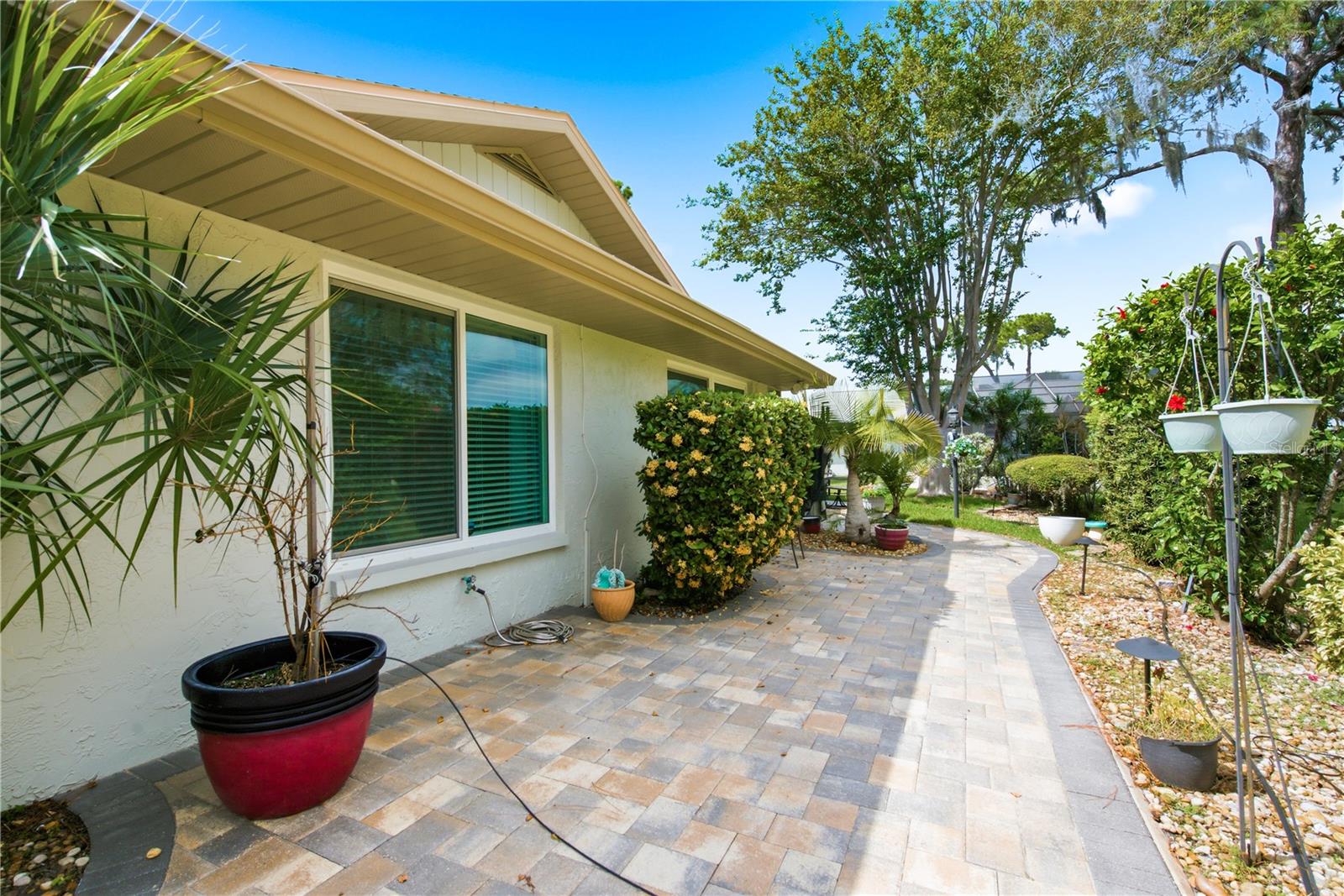 5468 Nimitz Rd Property Photo 53