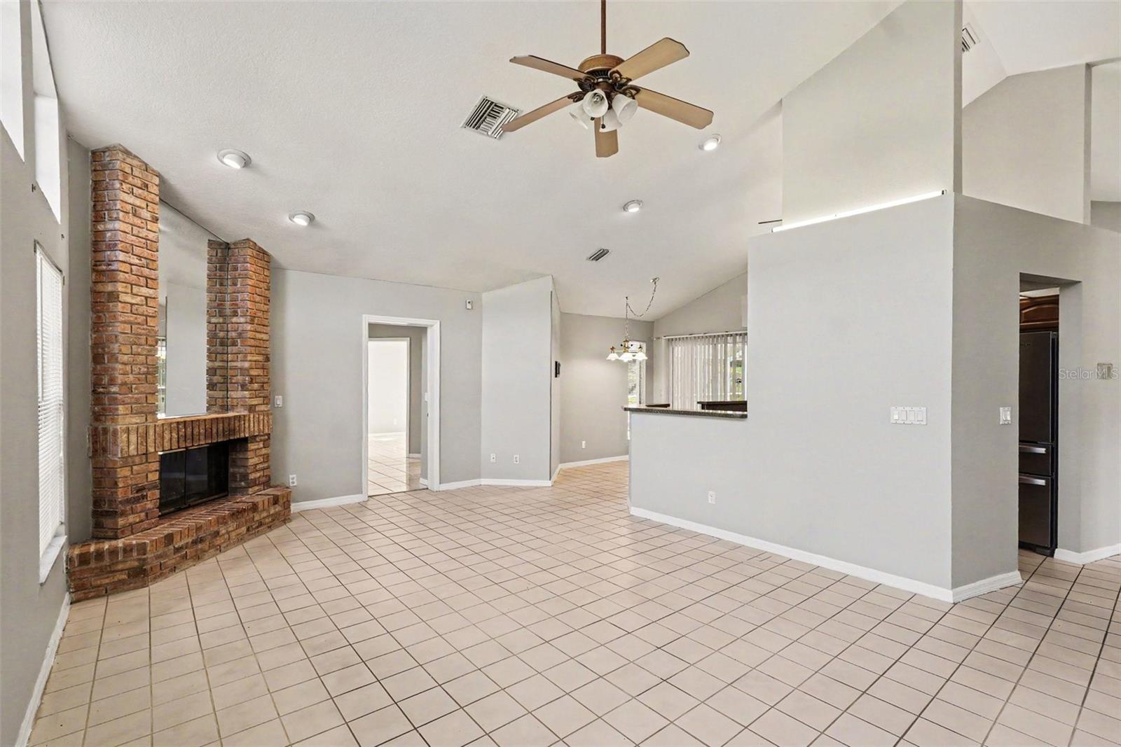 13037 Everard Dr Property Photo 9