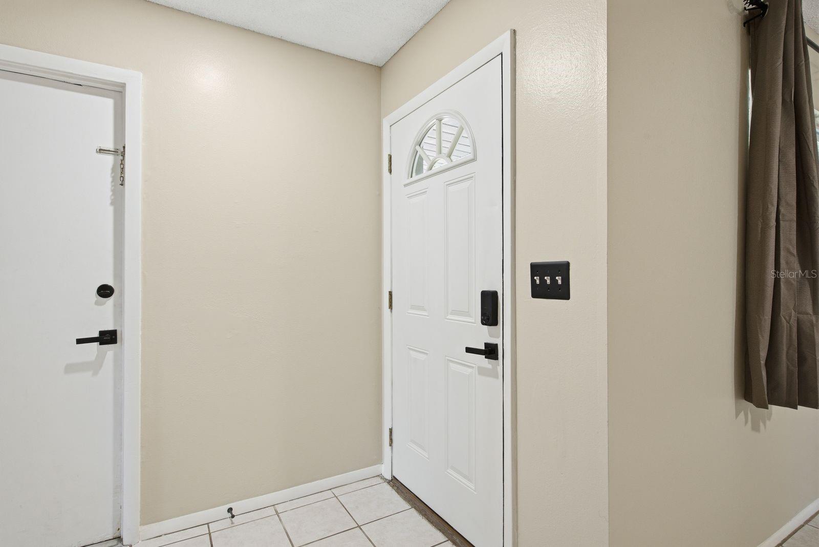 442 Evergreen Dr Property Photo 6
