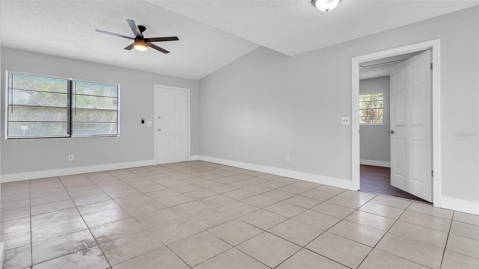 2551 26th Ave S Property Photo 5