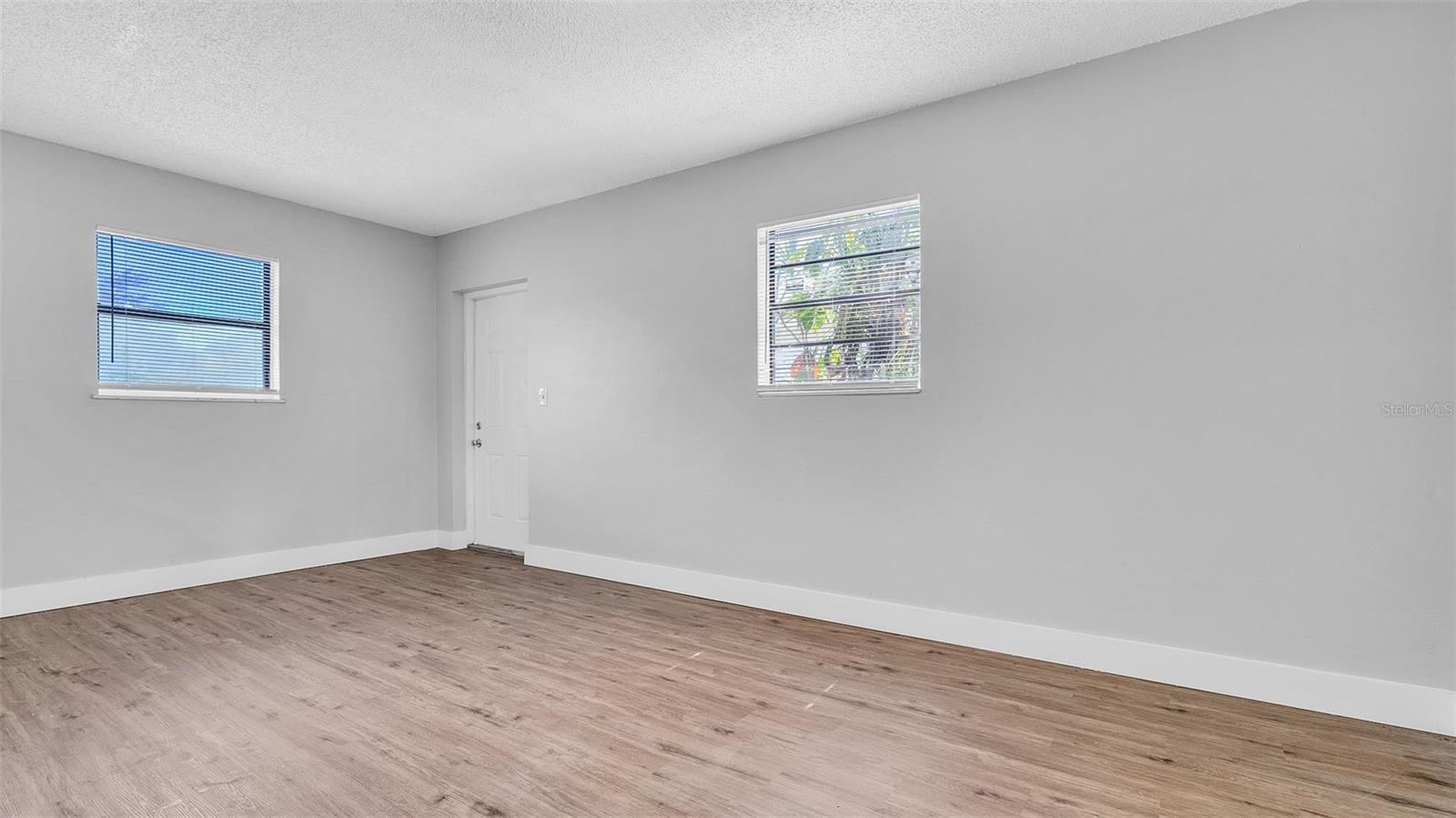 2551 26th Ave S Property Photo 12