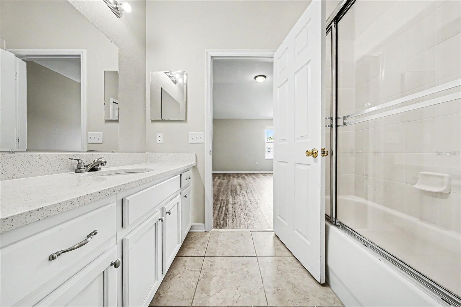 5579 Somersby Rd Property Photo 20