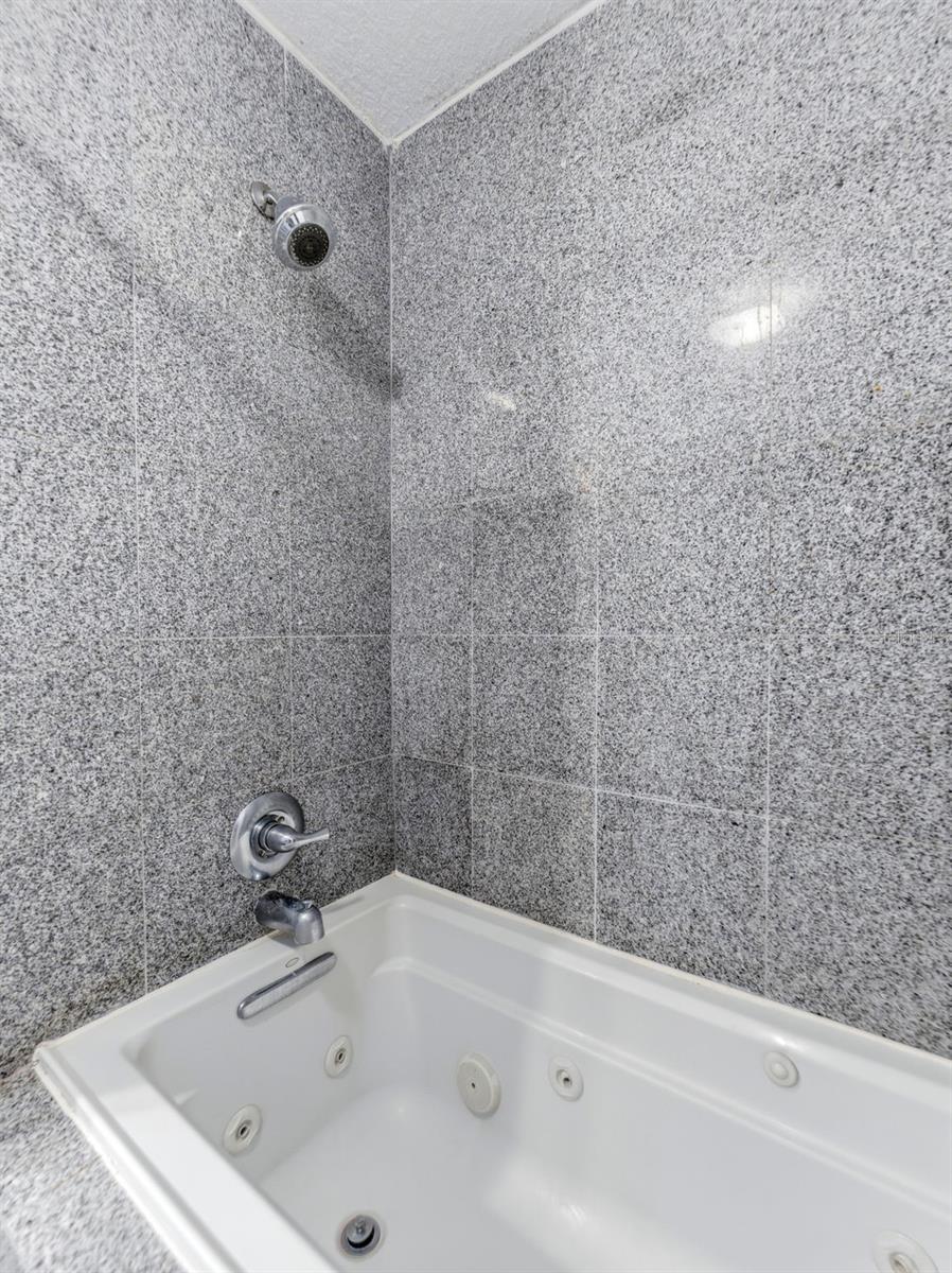 501 Knights Run Ave #1325 Property Photo 21
