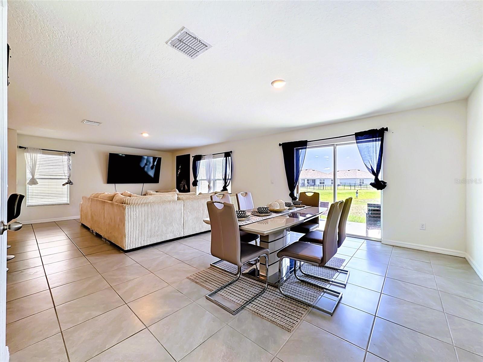 12142 Mountain Island Trl Property Photo 8