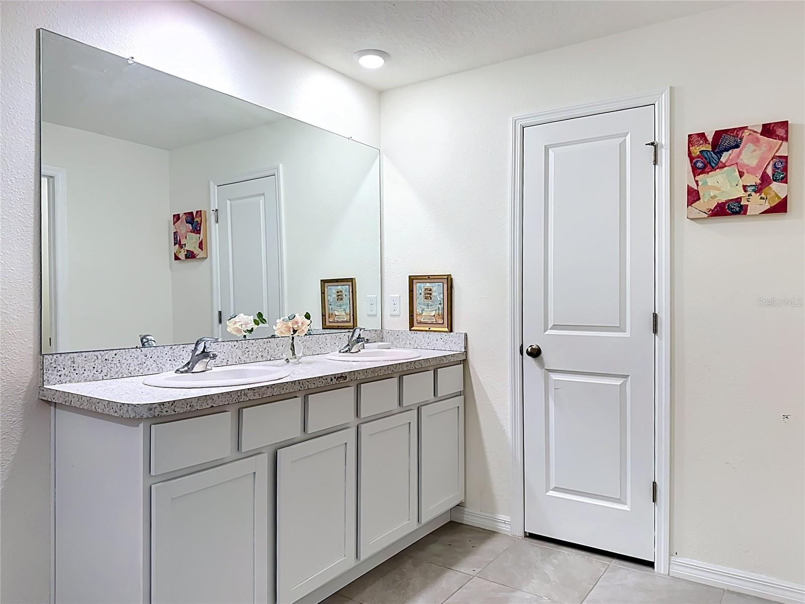 12142 Mountain Island Trl Property Photo 16