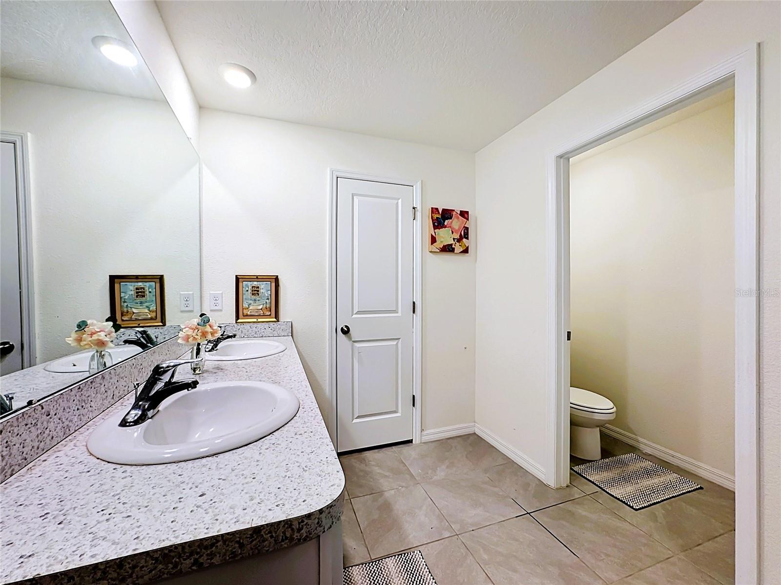 12142 Mountain Island Trl Property Photo 19