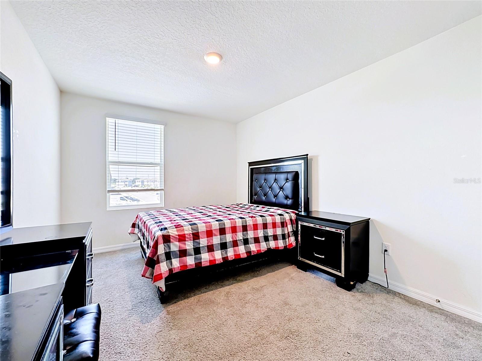 12142 Mountain Island Trl Property Photo 24
