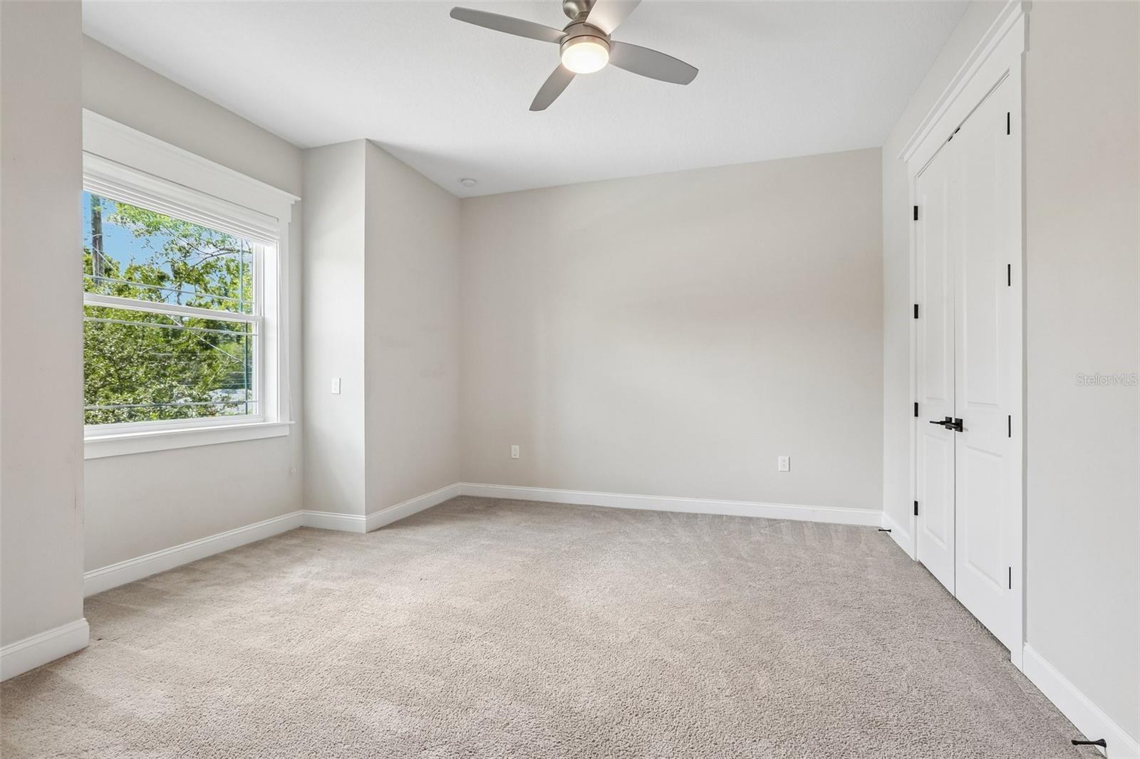 3627 E Clark Cir Property Photo 35