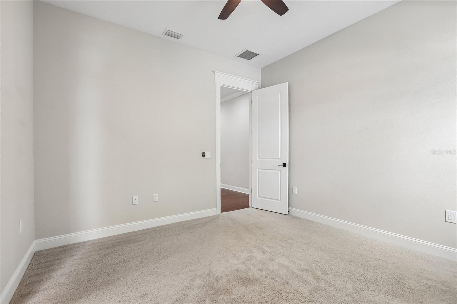 3627 E Clark Cir Property Photo 38