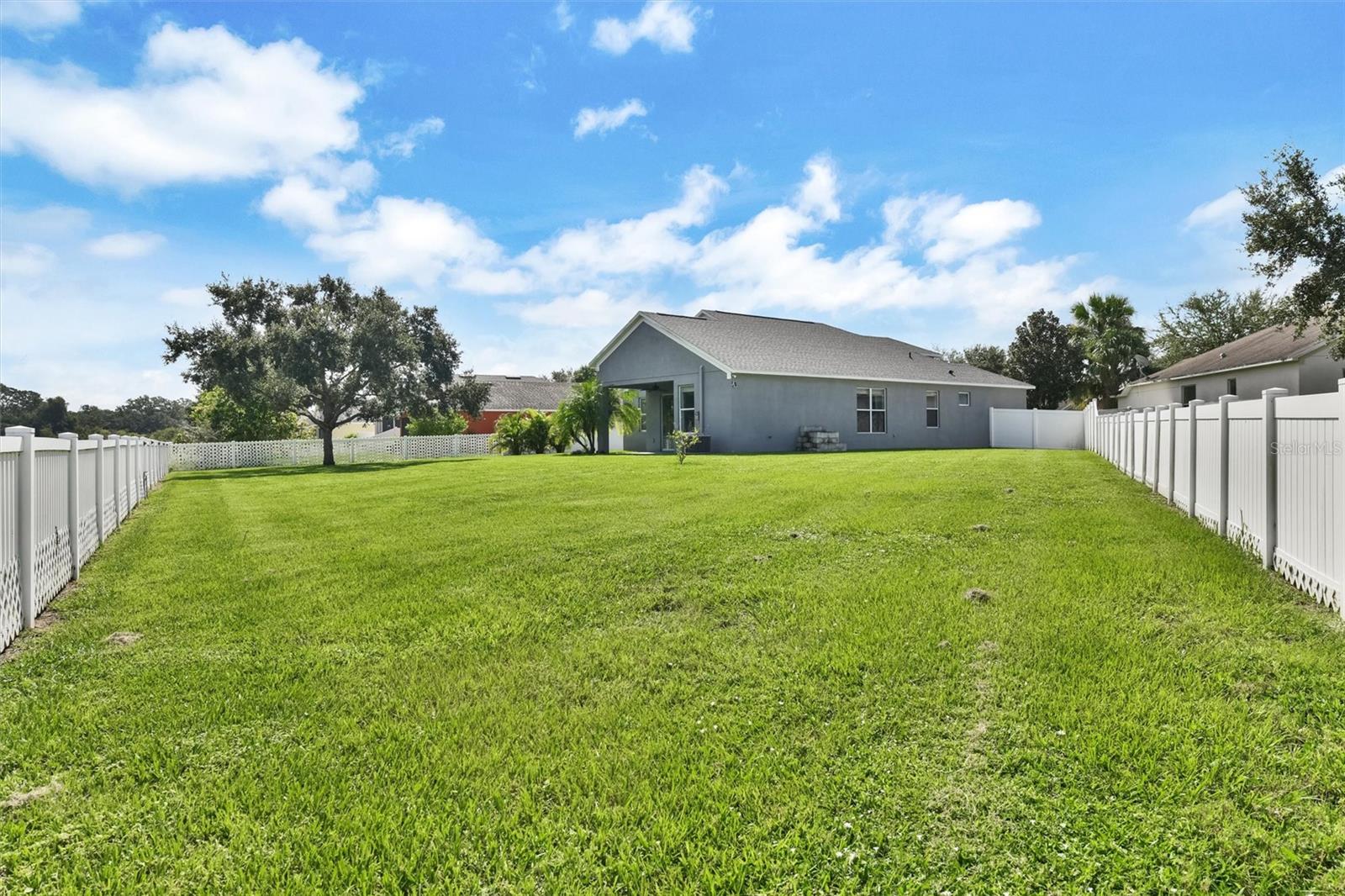 7514 Forest Mere Dr Property Photo 41