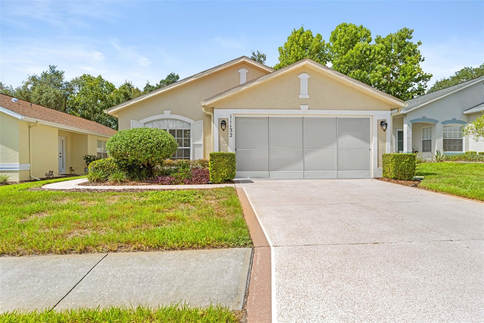 11132 Heathrow Ave Property Photo 1