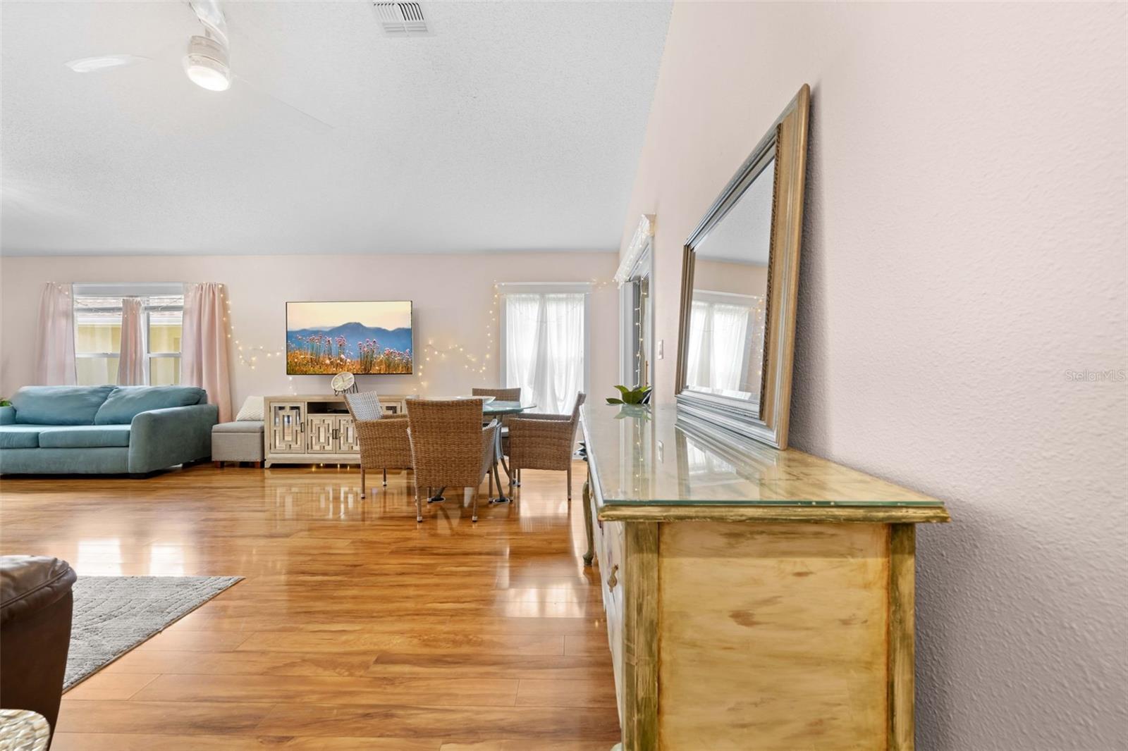 11132 Heathrow Ave Property Photo 18