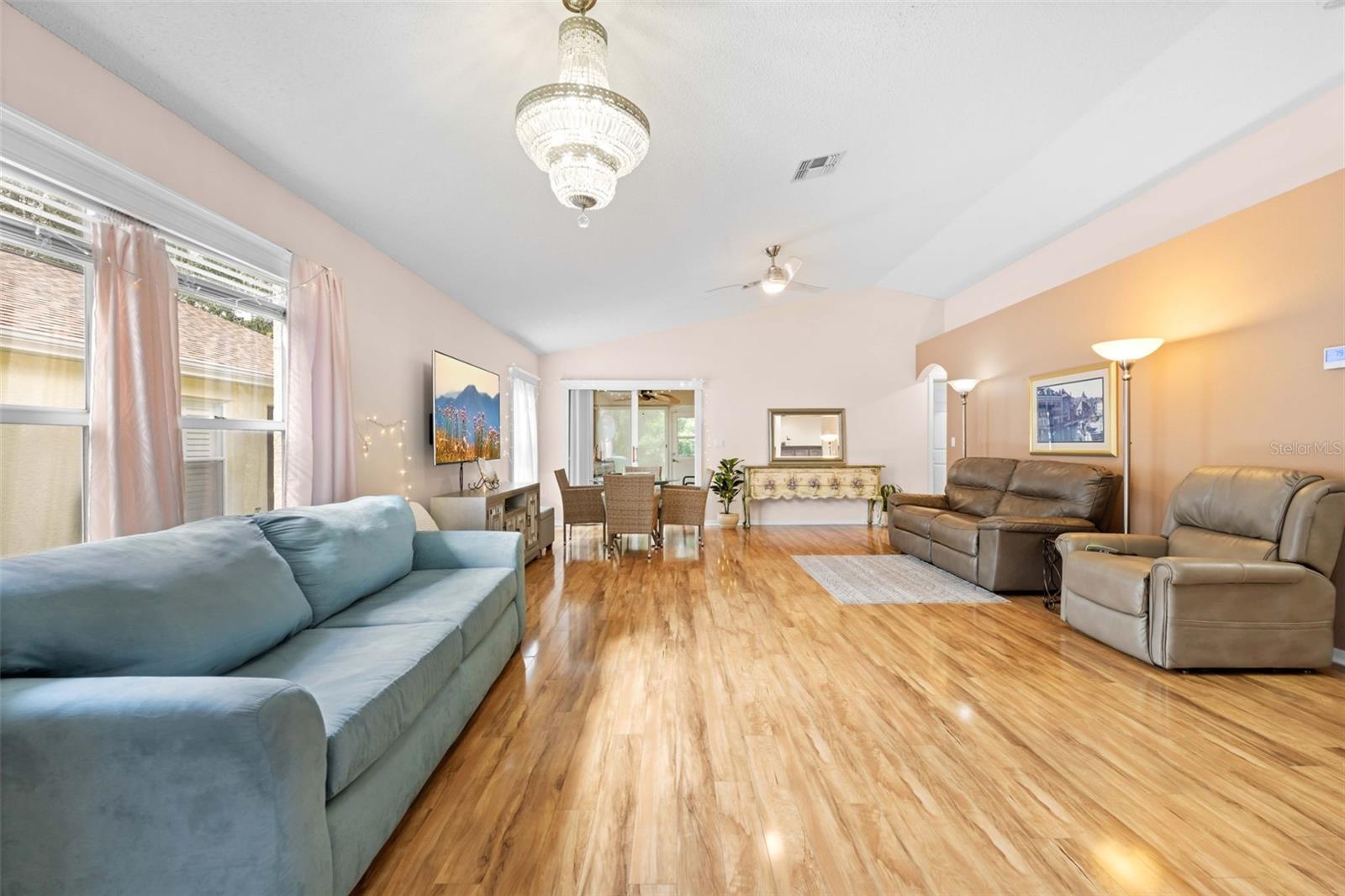 11132 Heathrow Ave Property Photo 24
