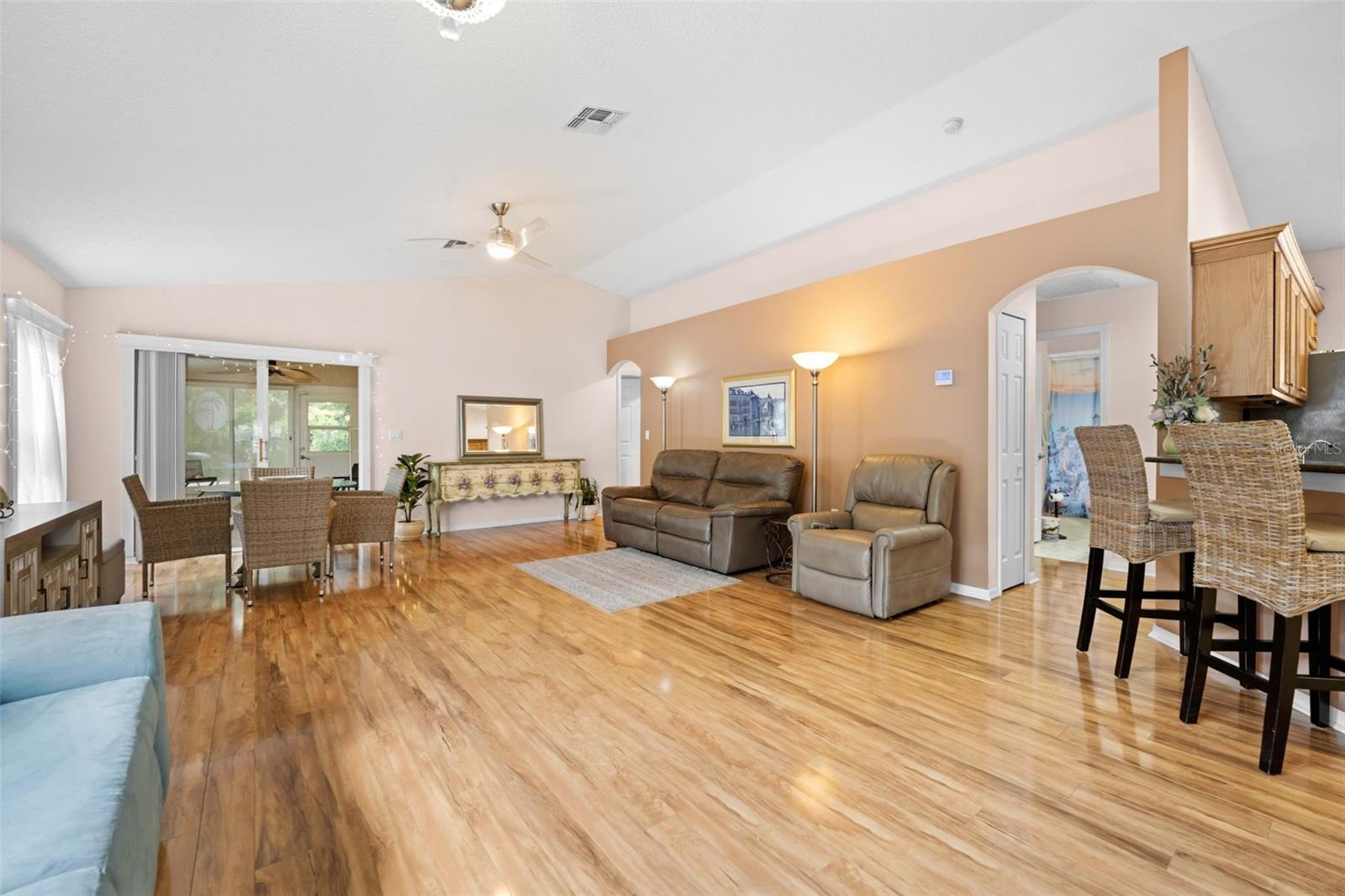 11132 Heathrow Ave Property Photo 25