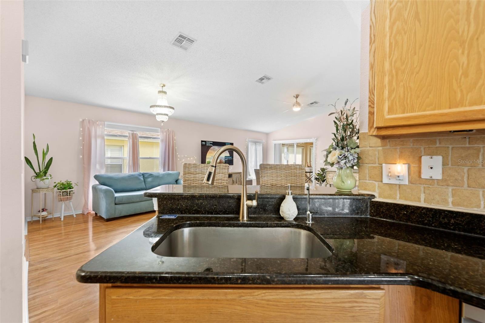 11132 Heathrow Ave Property Photo 33
