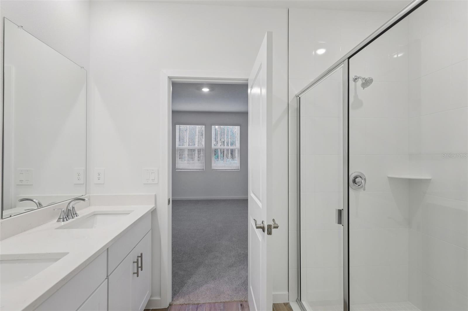 32 Garni Dr Property Photo 15