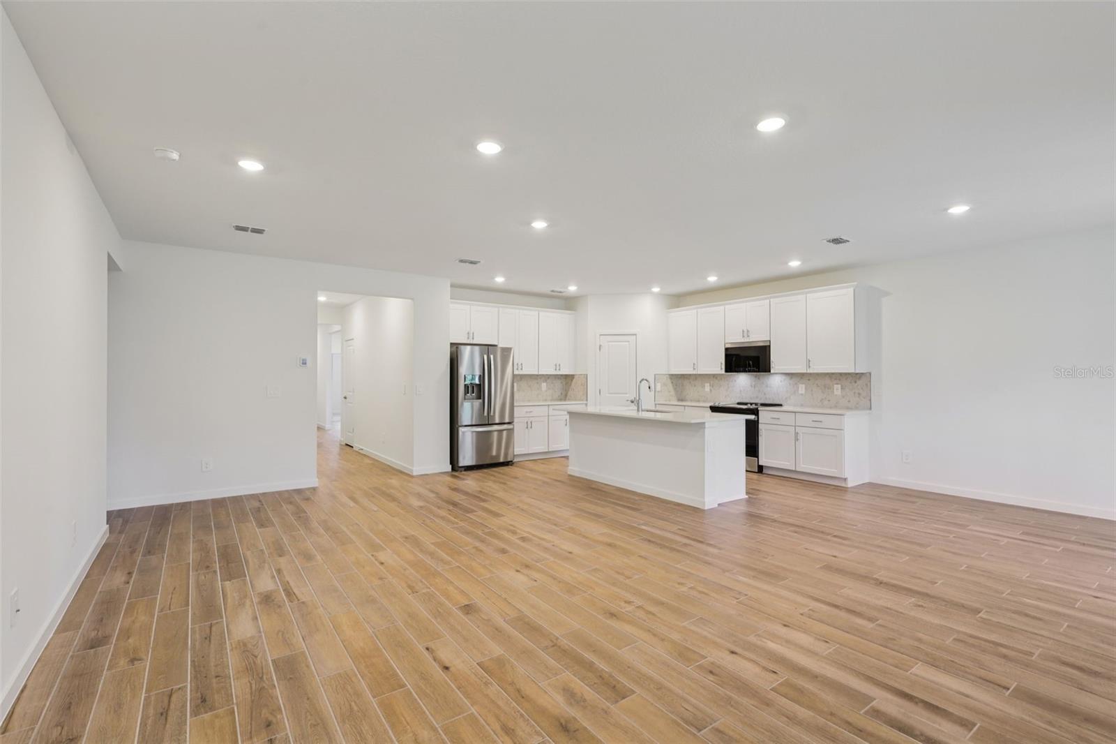 32 Garni Dr Property Photo 17