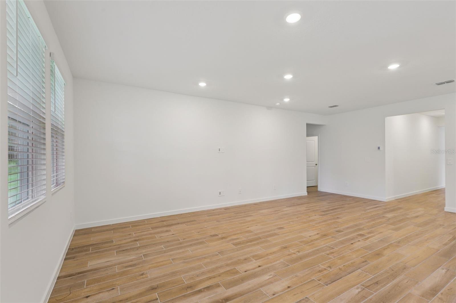 32 Garni Dr Property Photo 18