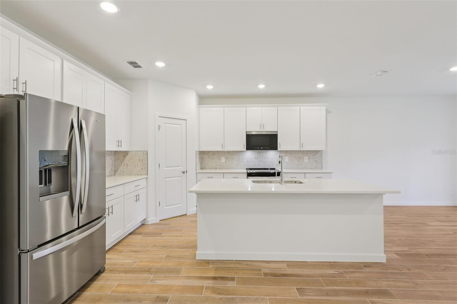 32 Garni Dr Property Photo 20