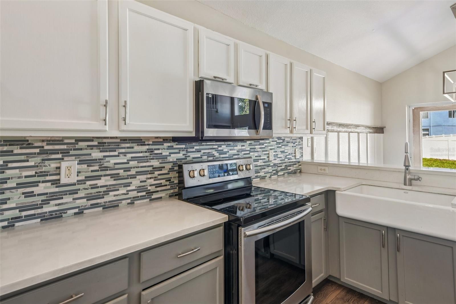 12413 Southbridge Ter Property Photo 11