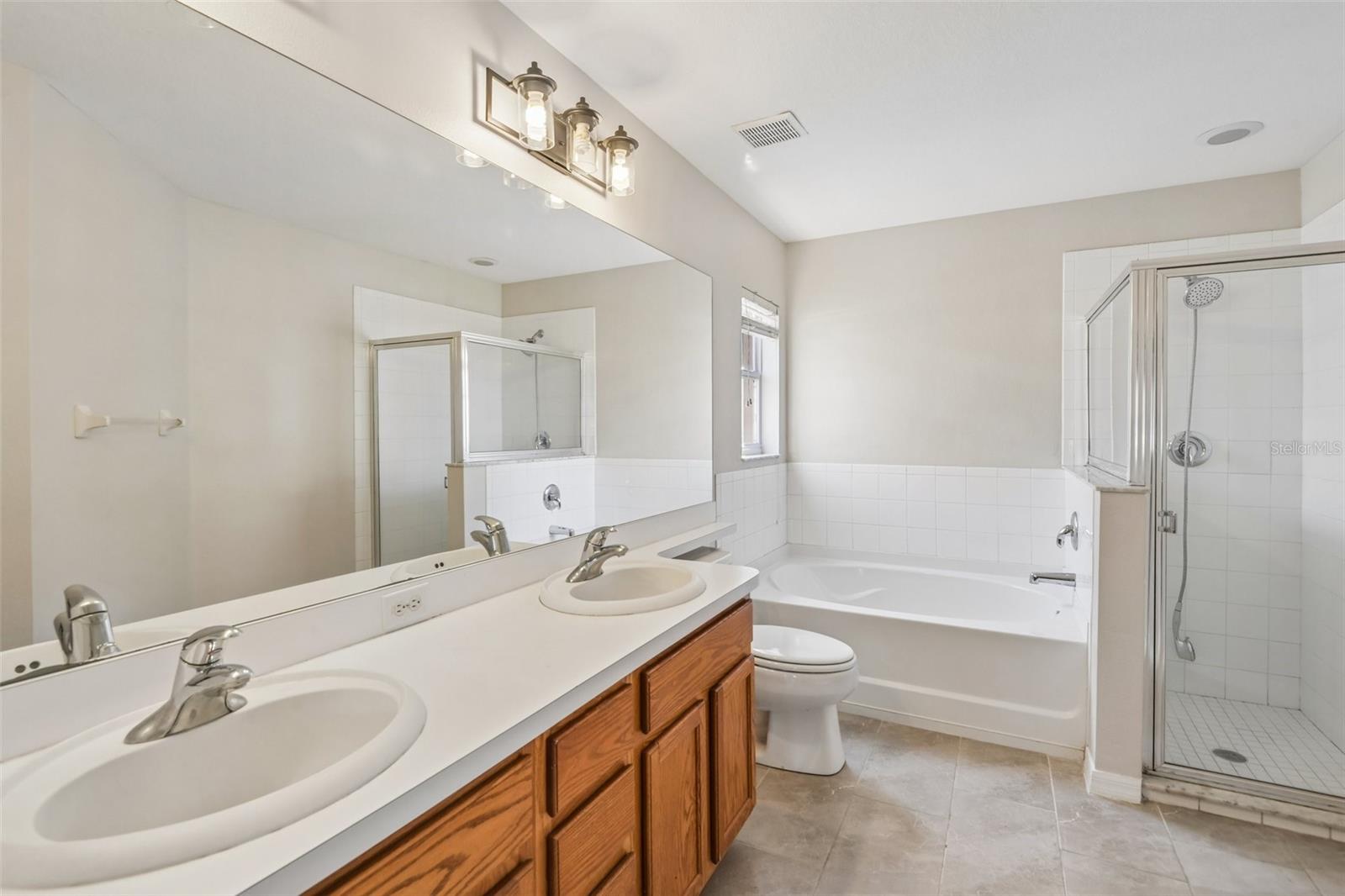 12413 Southbridge Ter Property Photo 17