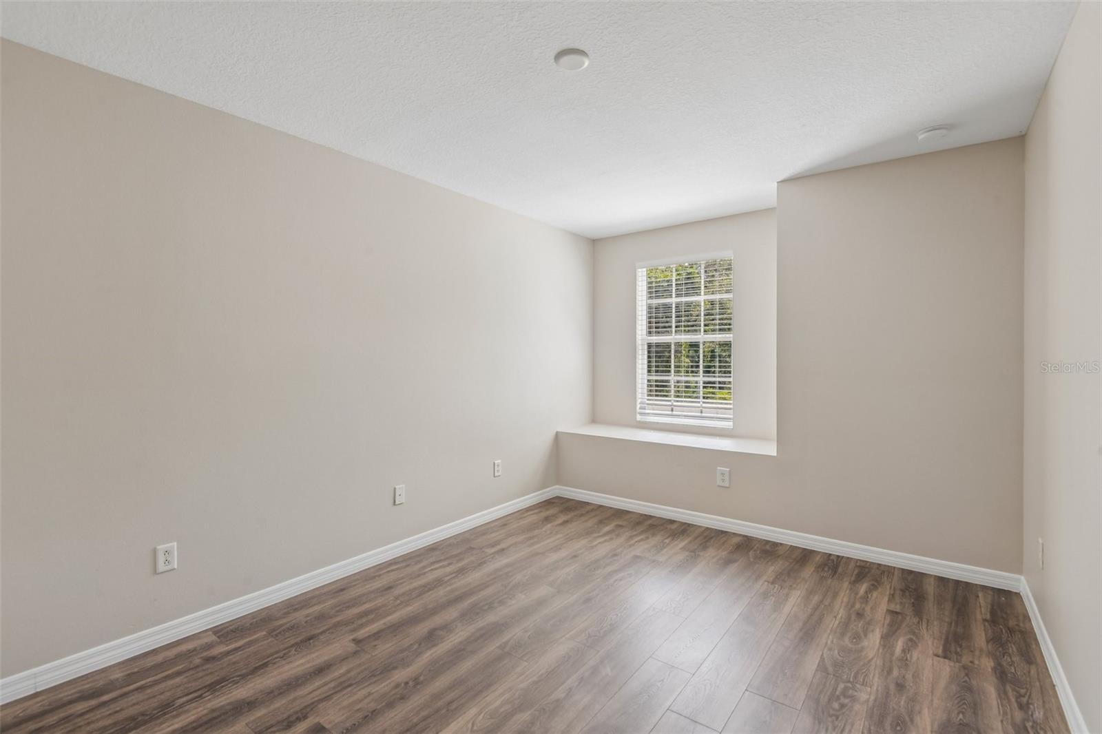 12413 Southbridge Ter Property Photo 23