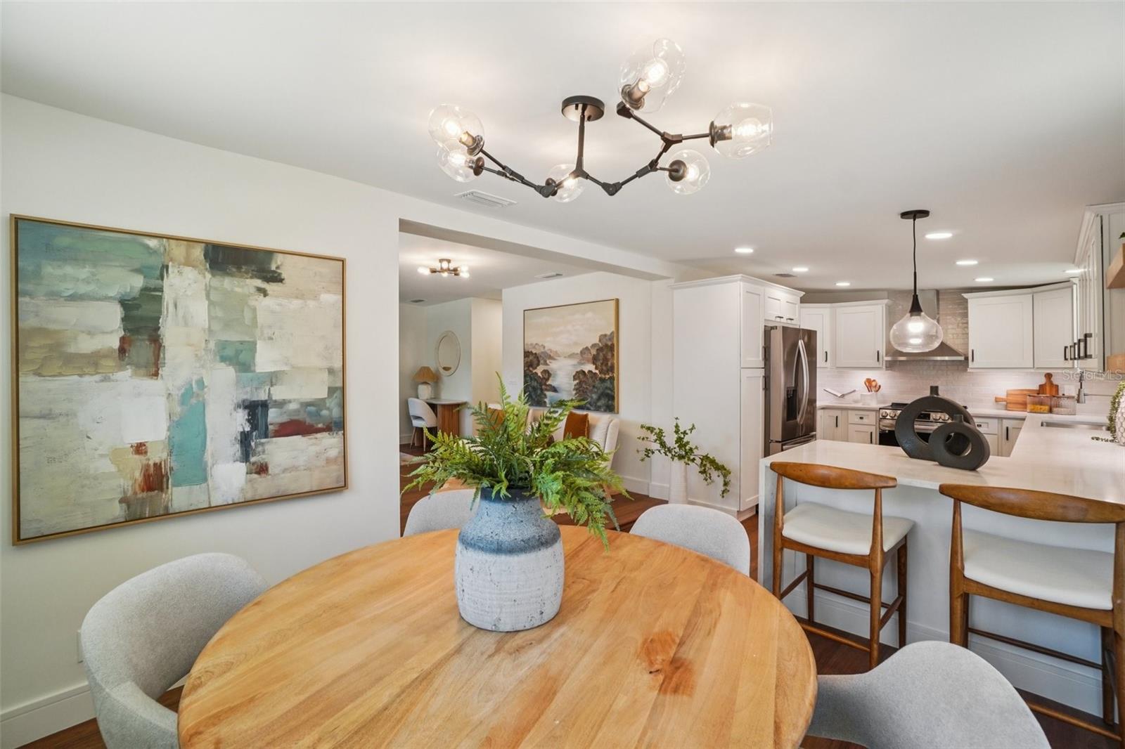 3123 W La Salle St Property Photo 10