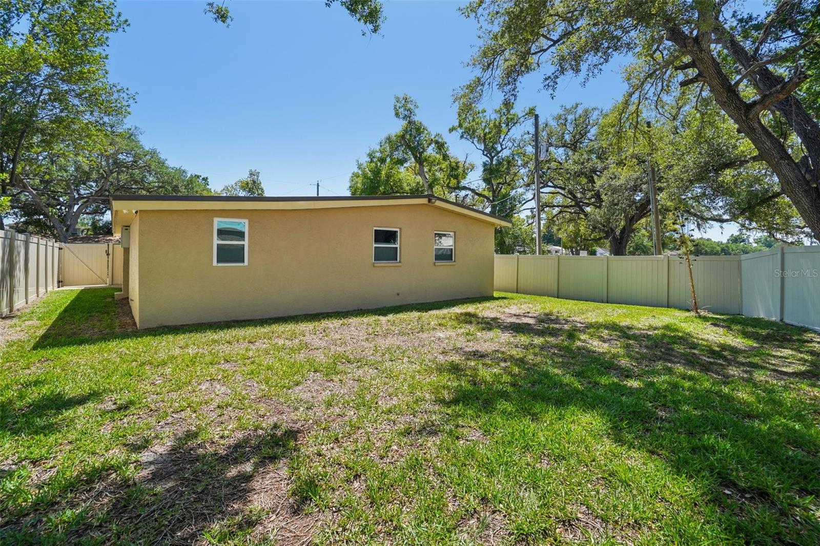 3123 W La Salle St Property Photo 37