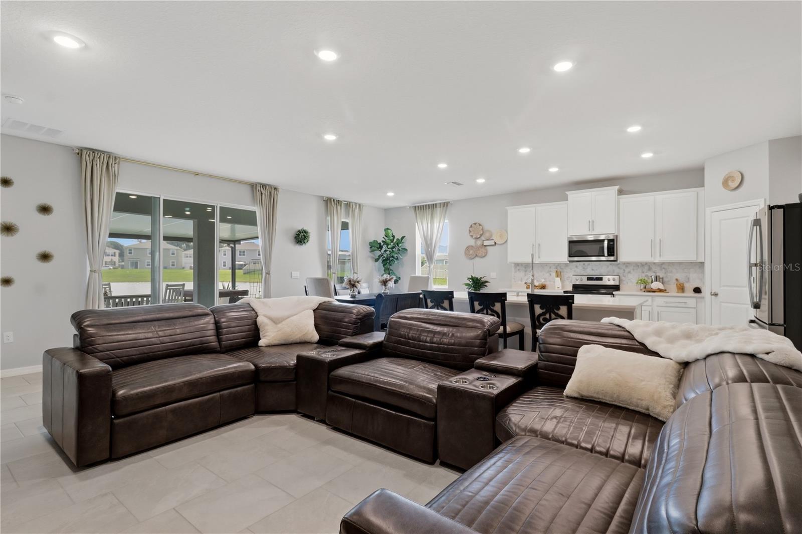 11316 Spoonbill Flock Way Property Photo 6