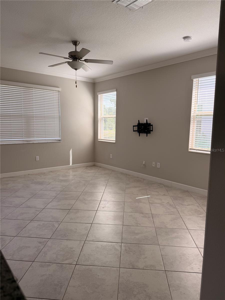 1384 White Fox Run Property Photo 15