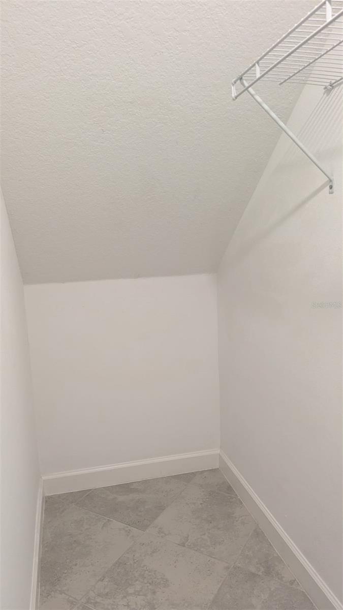 1384 White Fox Run Property Photo 23