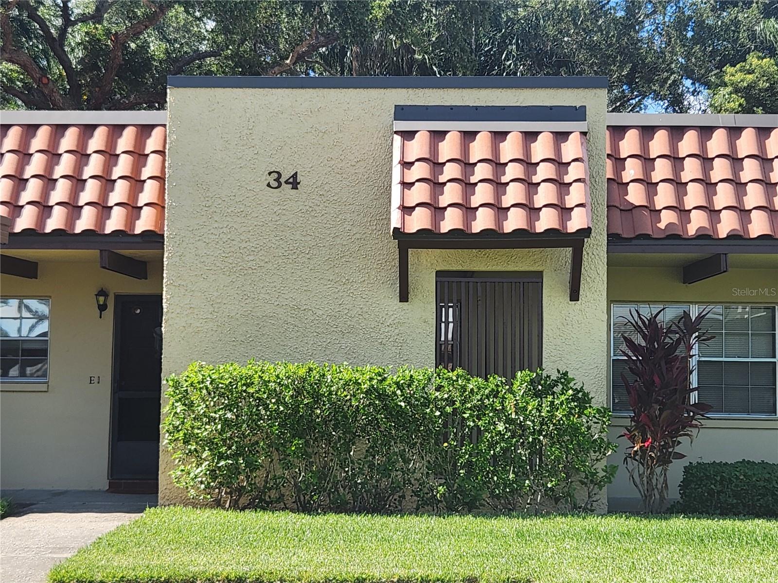 1701 Pinehurst Rd #34d Property Photo 2