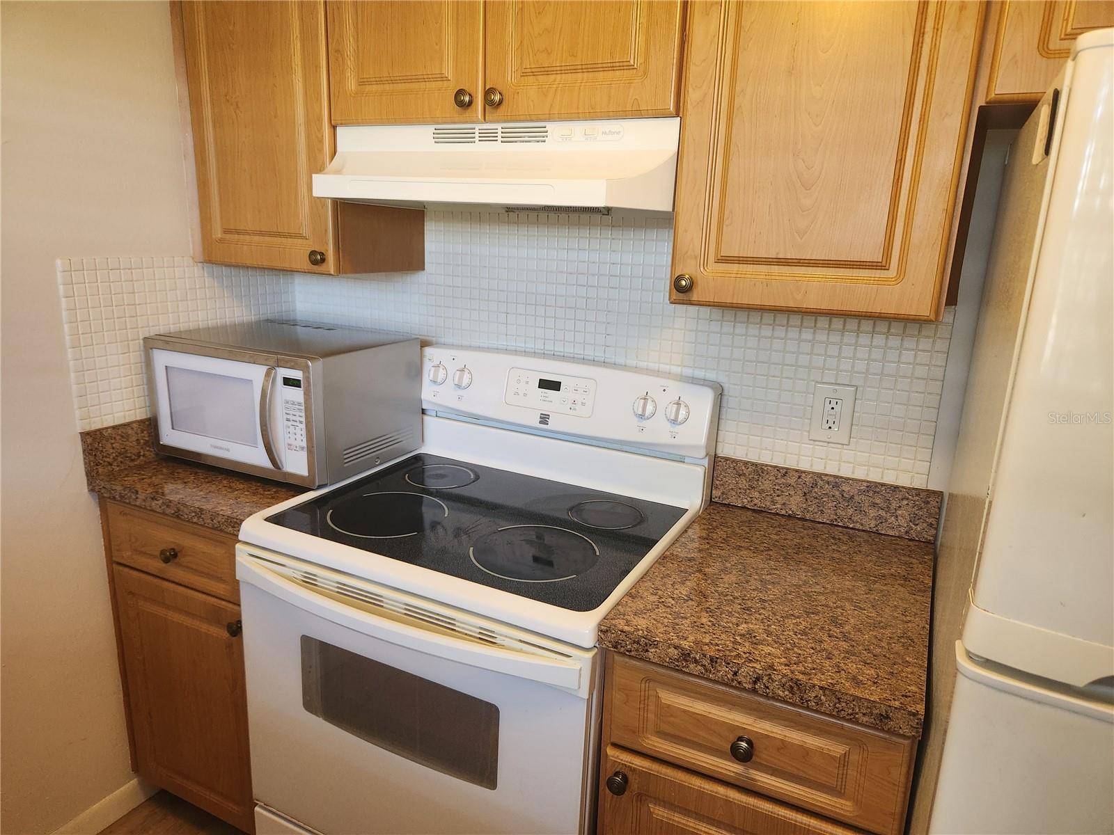 1701 Pinehurst Rd #34d Property Photo 7