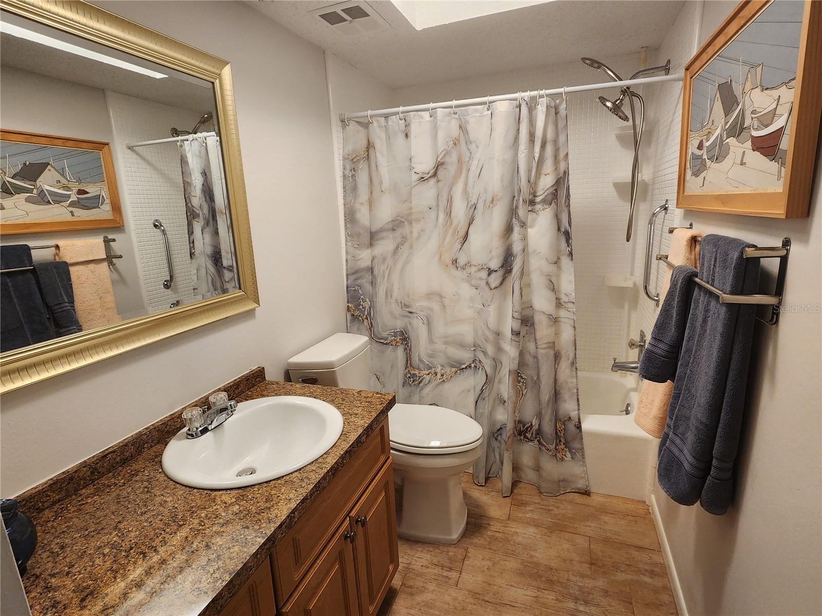 1701 Pinehurst Rd #34d Property Photo 16