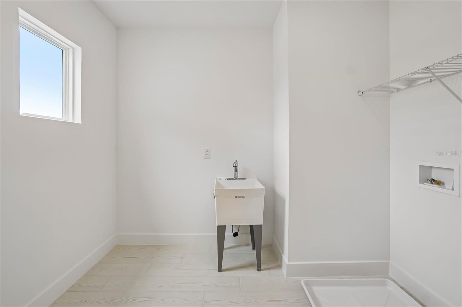 1787 Escalante Way Property Photo 30