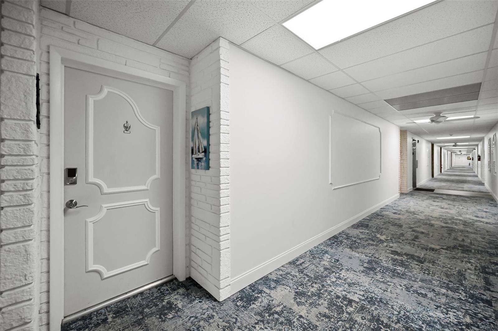 100 Bluff View Dr #211c Property Photo 4