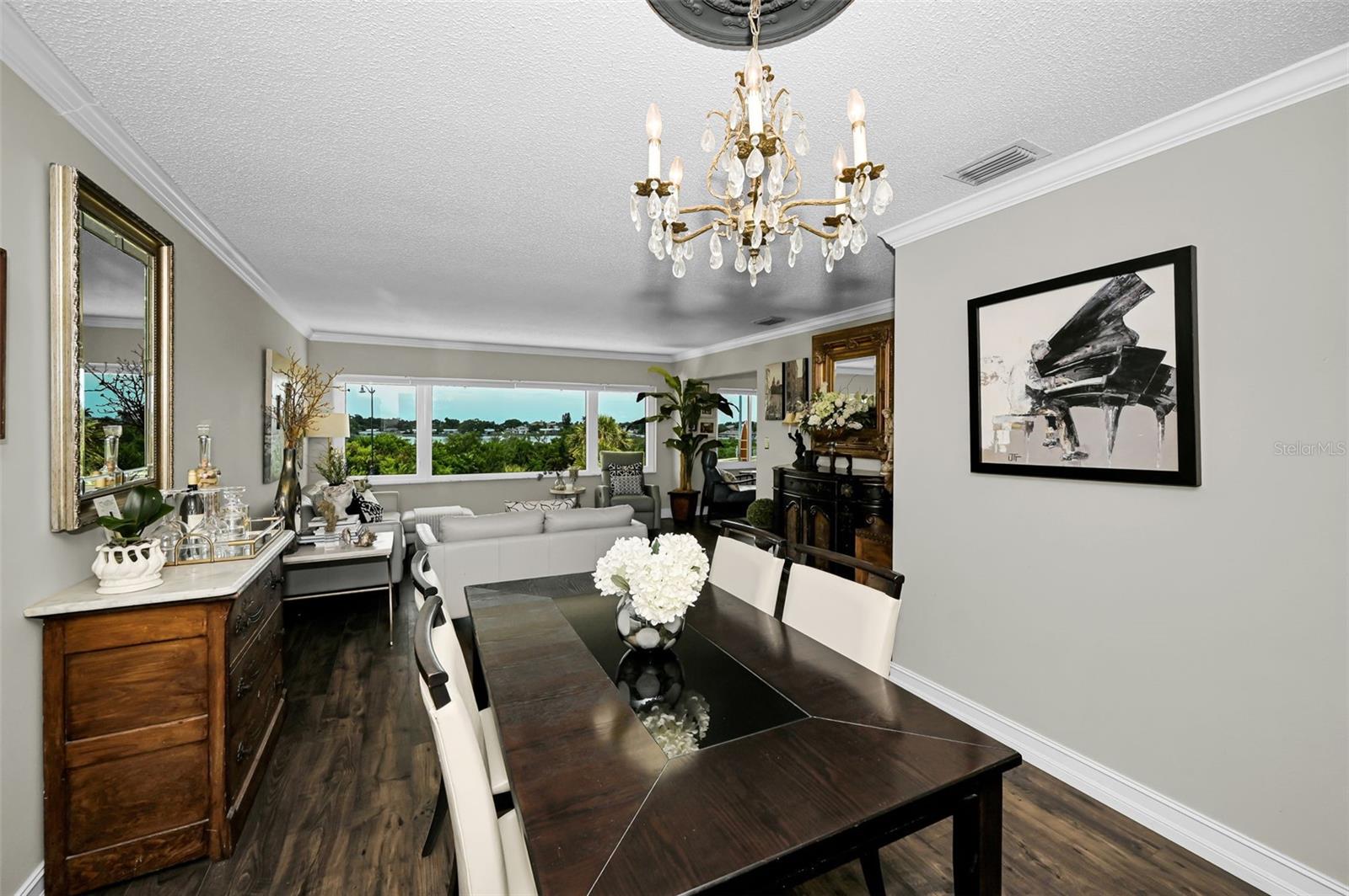 100 Bluff View Dr #211c Property Photo 16