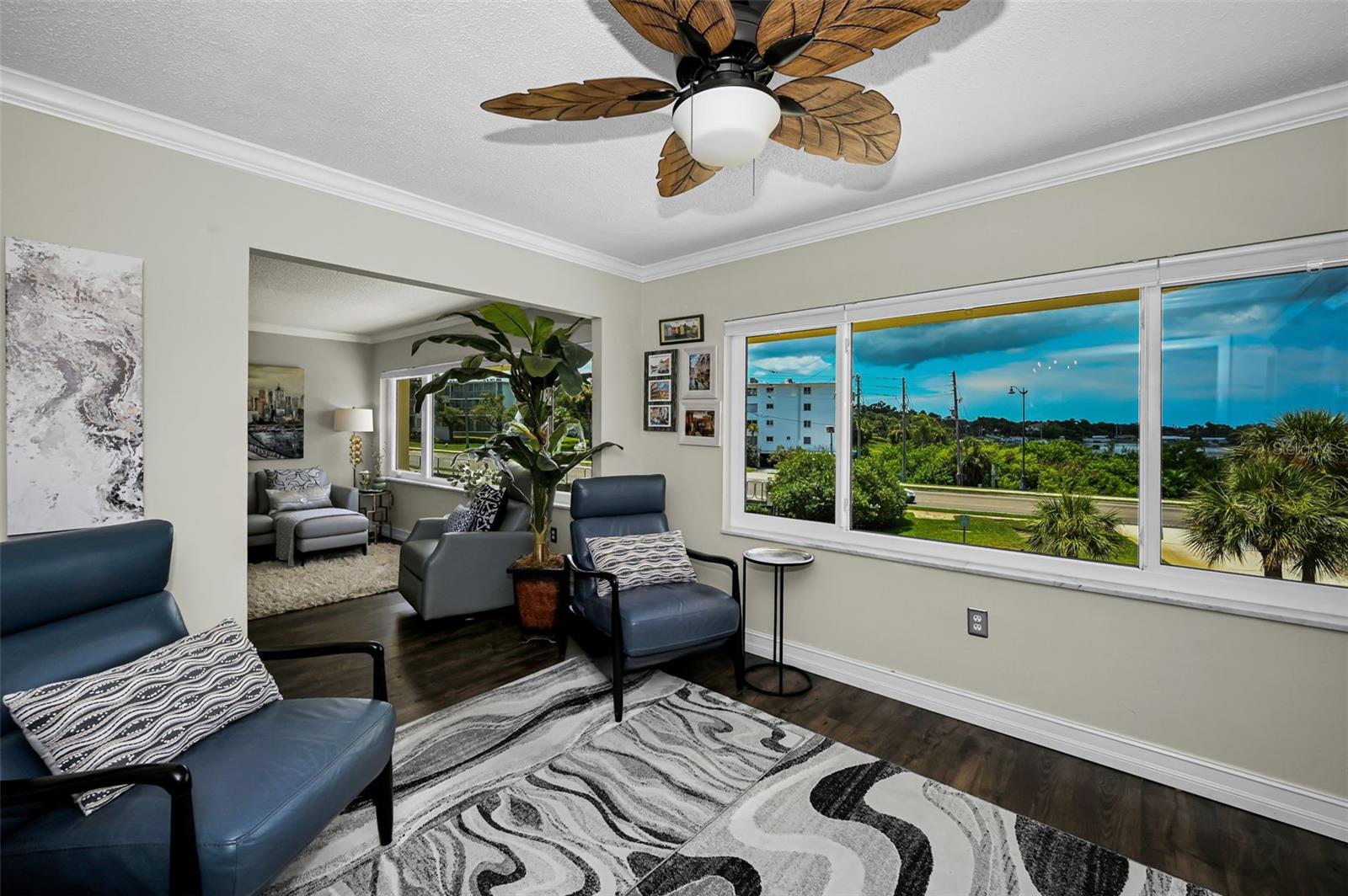 100 Bluff View Dr #211c Property Photo 26