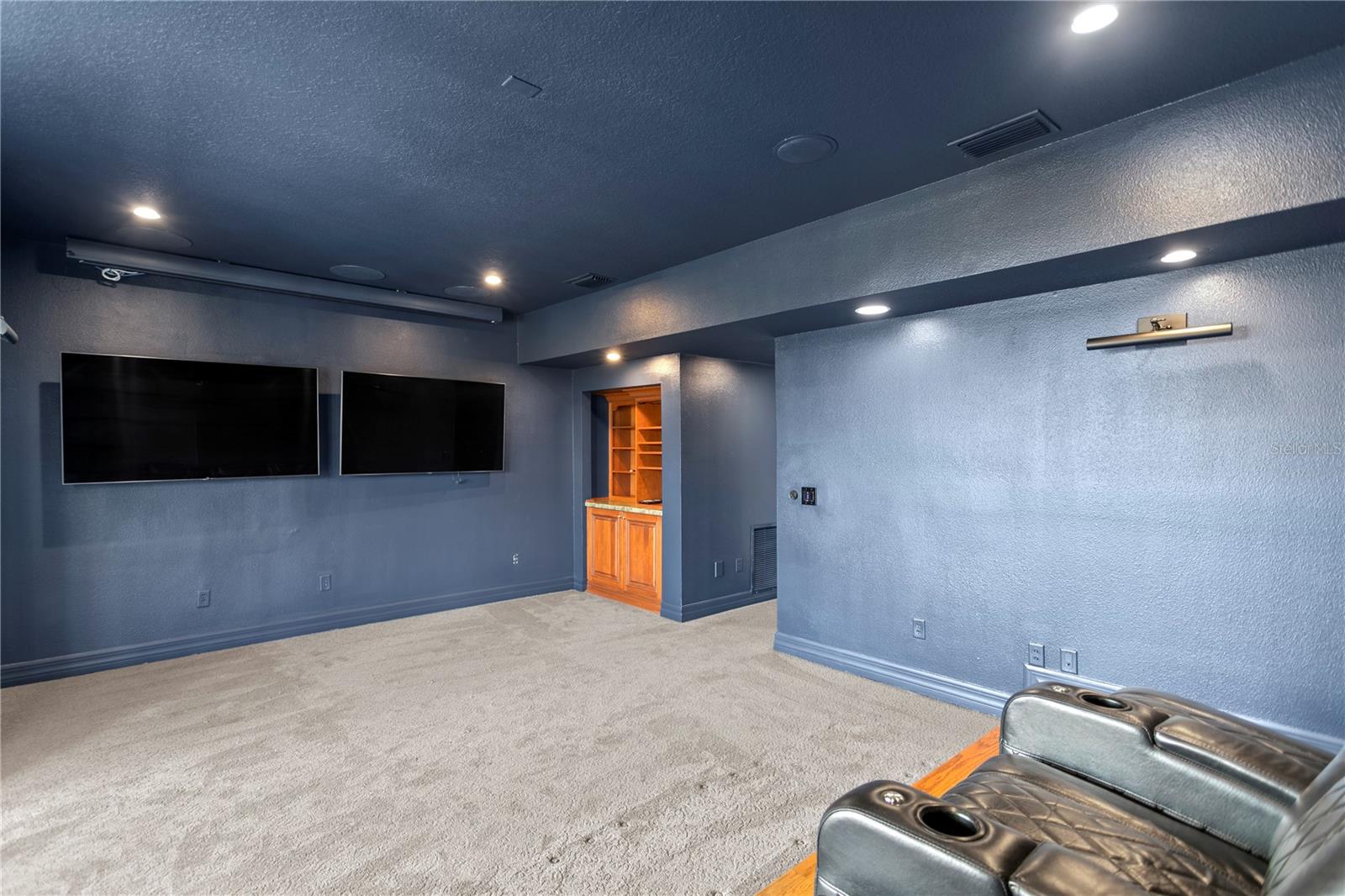 6459 Rubia Cir Property Photo 44