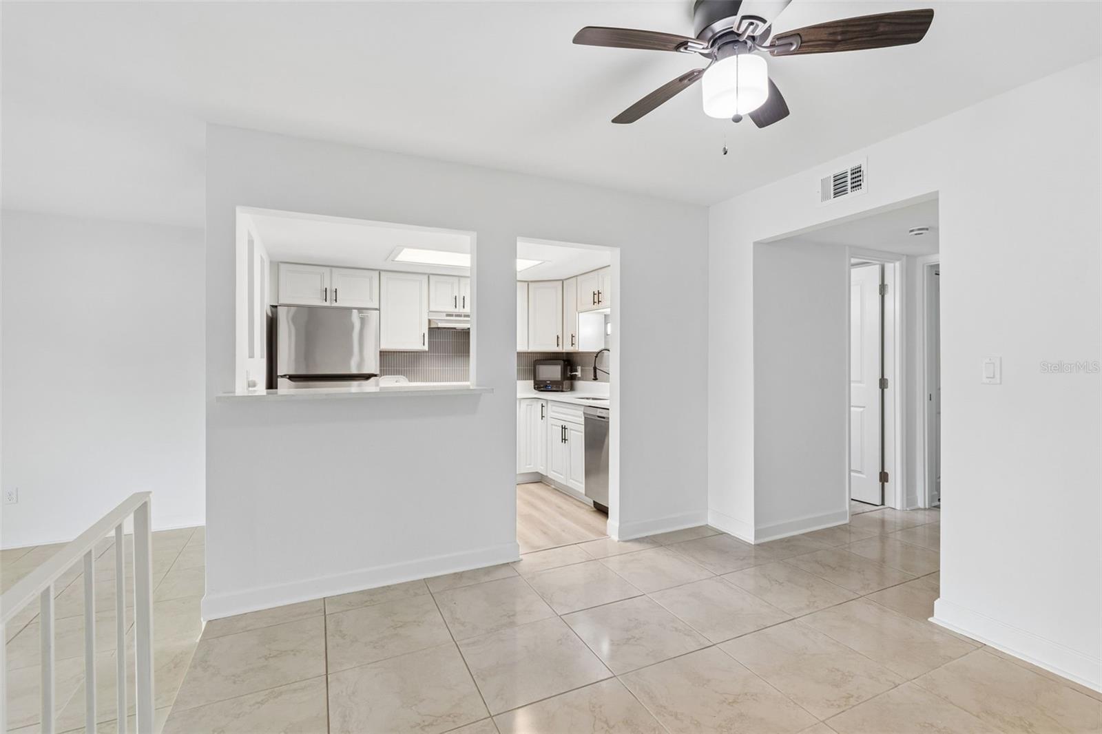 552 Plaza Seville Ct #97 Property Photo 6