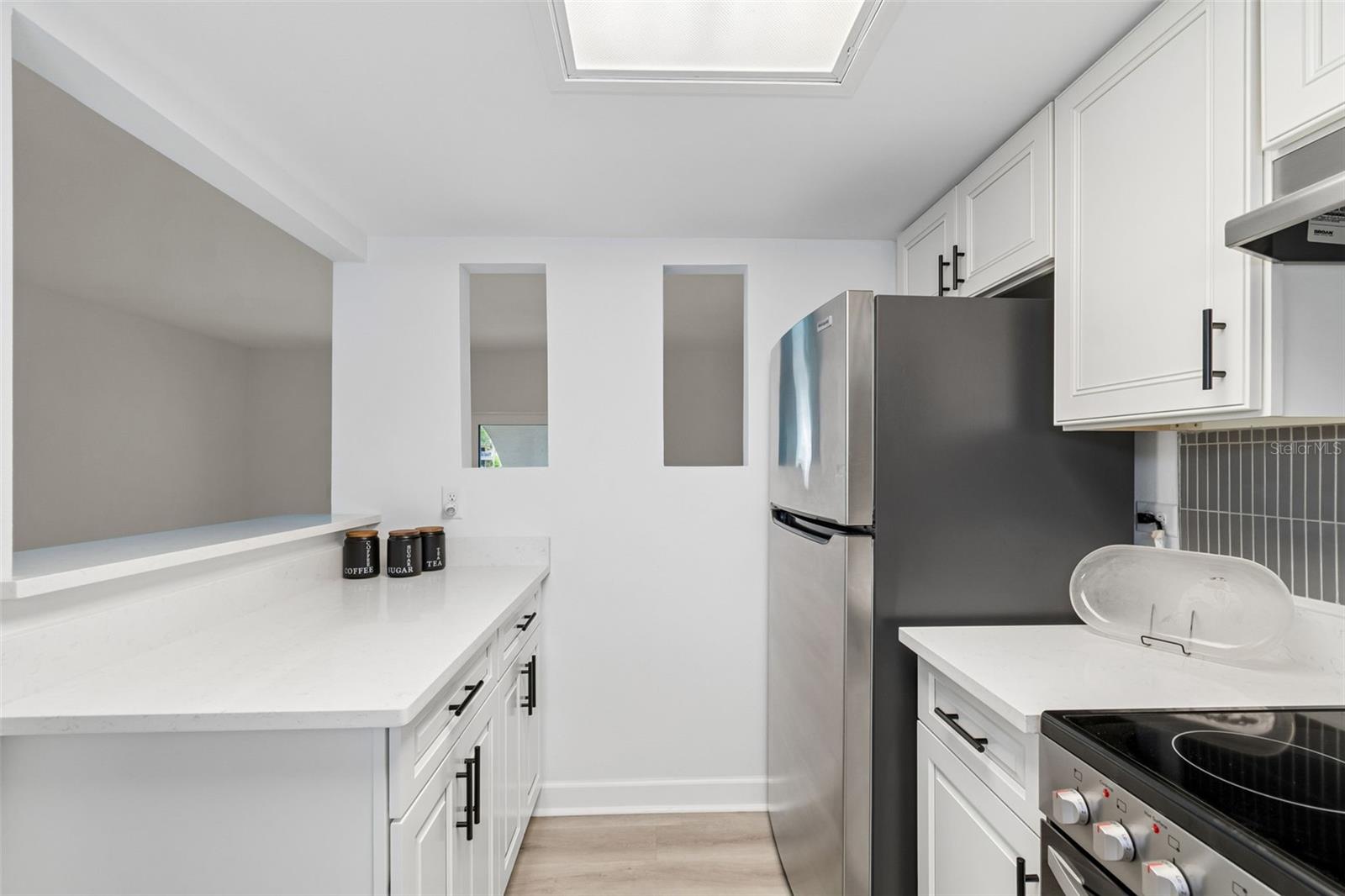 552 Plaza Seville Ct #97 Property Photo 11