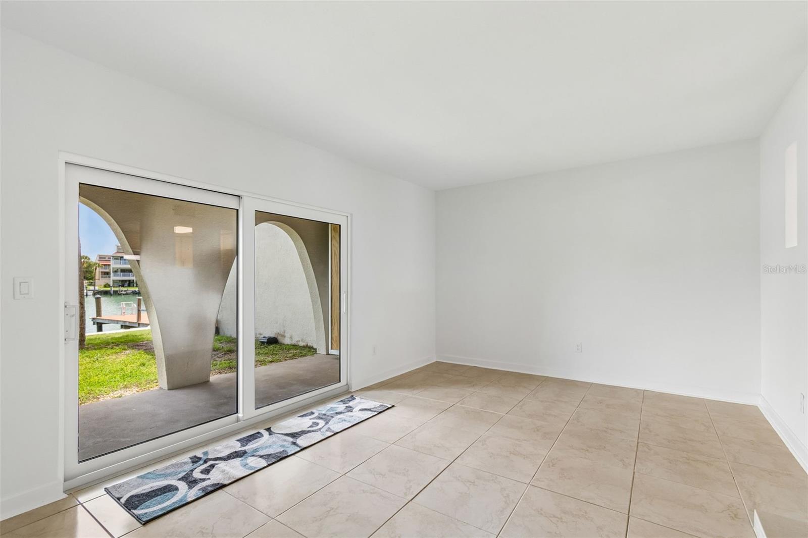 552 Plaza Seville Ct #97 Property Photo 12