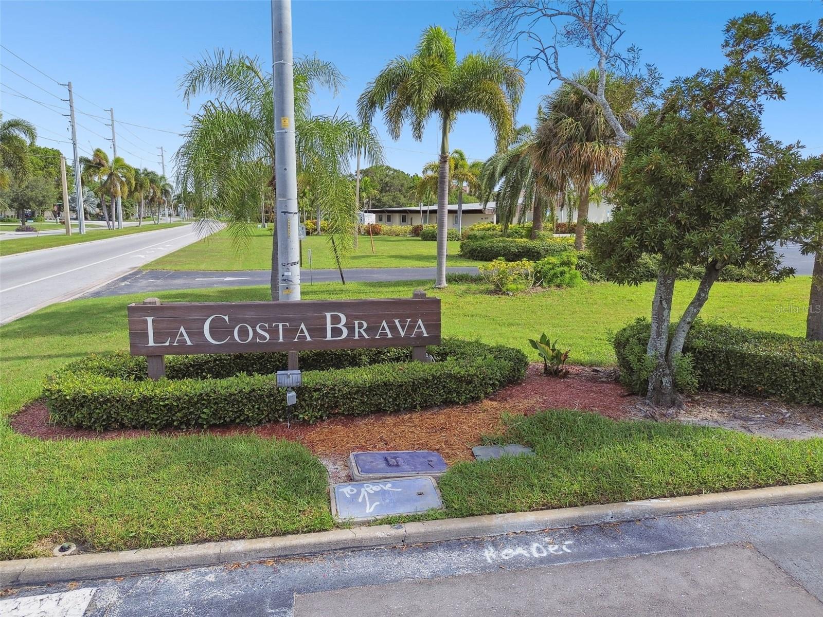 552 Plaza Seville Ct #97 Property Photo 39