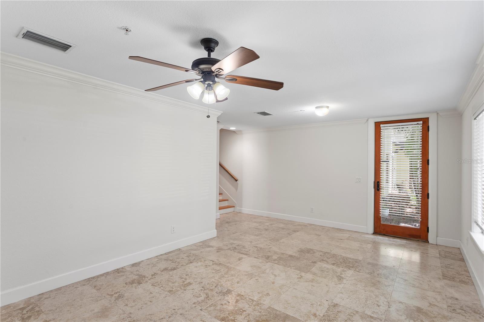 512 S Glen Ave Property Photo 13
